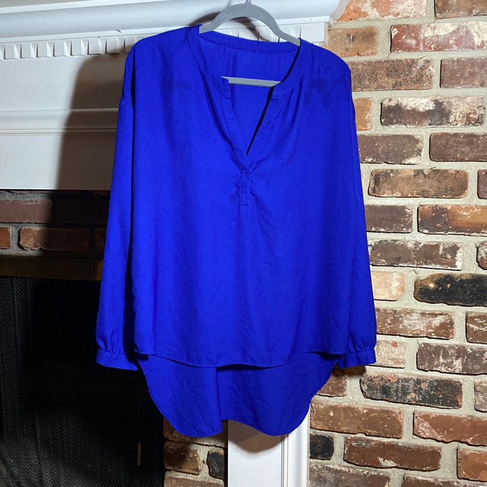 Cobalt Blue Ladies Blouse. No tag.  Fits like a medium to large.